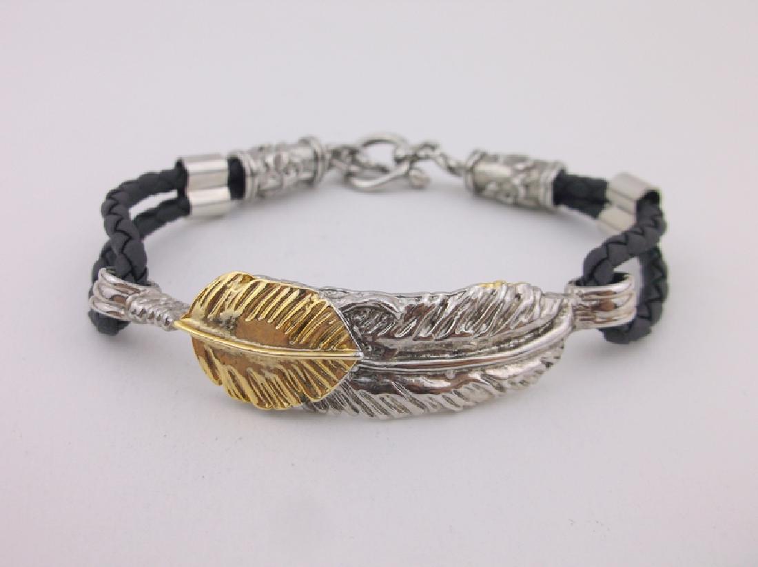 Stunning Leather Feather Bracelet Southwestern (1 of 1)