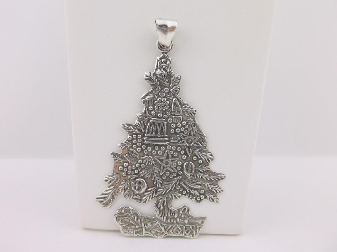 Stunning Large Sterling Christmas Tree Pendant (1 of 2)