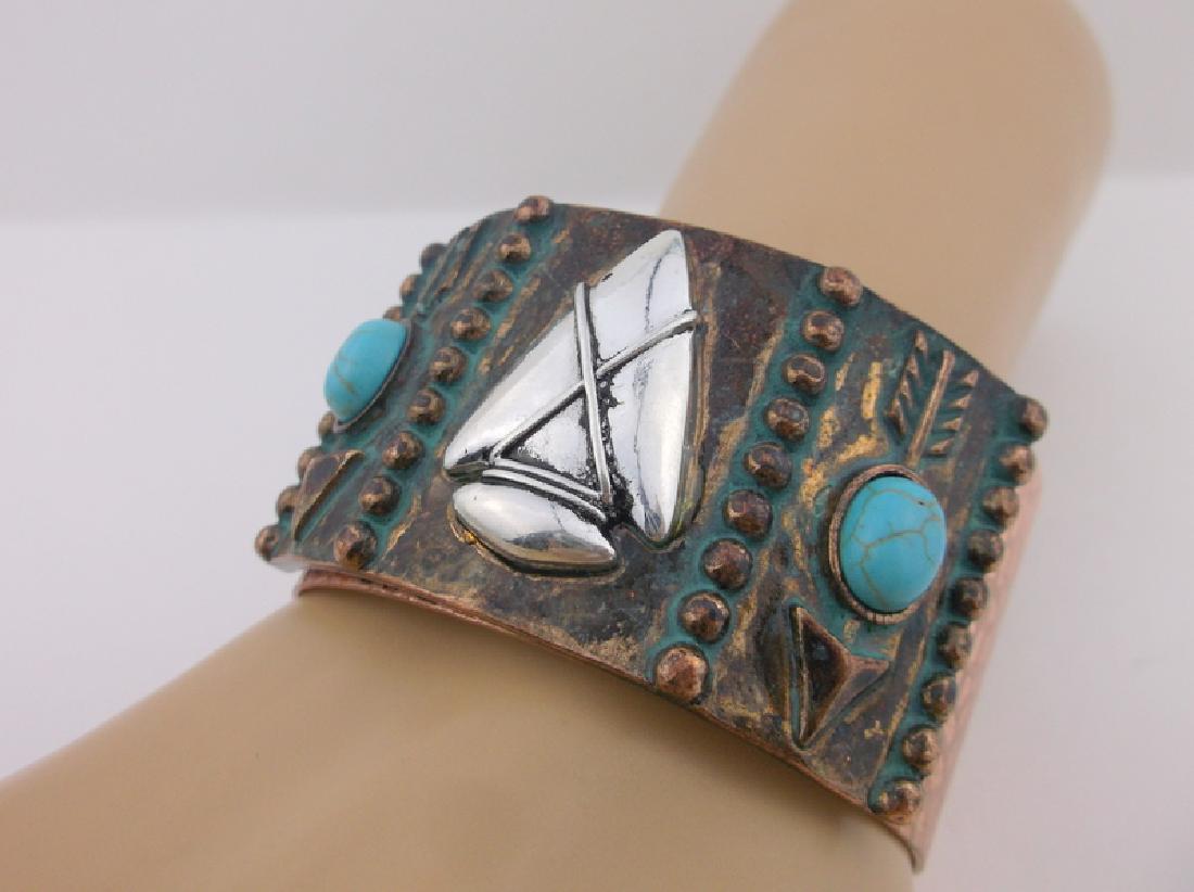 Stunning Southwestern Arrowhead Cuff Bracelet (1 of 3)
