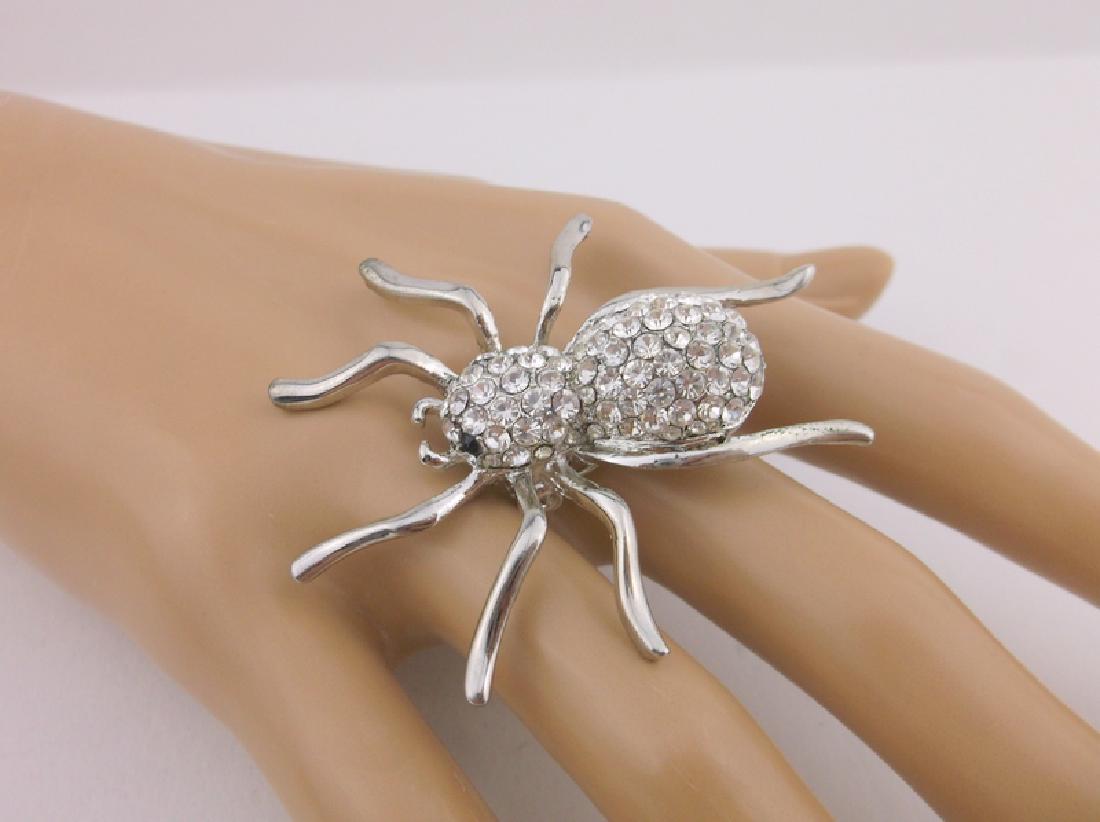 Stunning Rhinestone Spider Brooch (1 of 1)