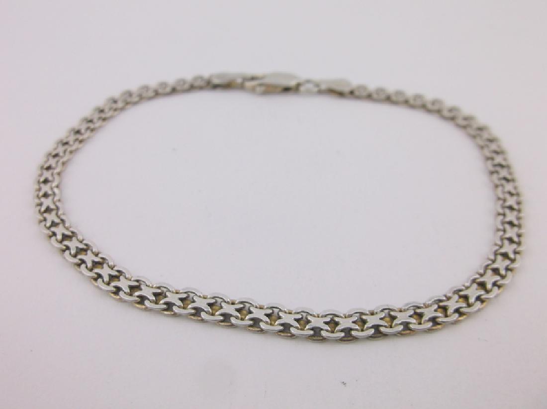 Gorgeous Sterling Silver Chain Bracelet: Guaranteed Solid 925 Sterling Silver, in Excellent Condition