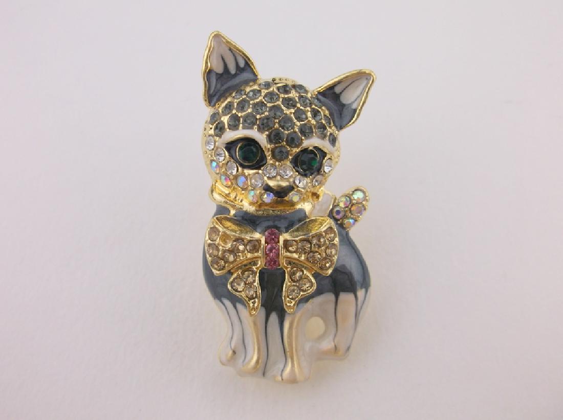 Stunning Enameled Rhinestone Cat Brooch (1 of 1)