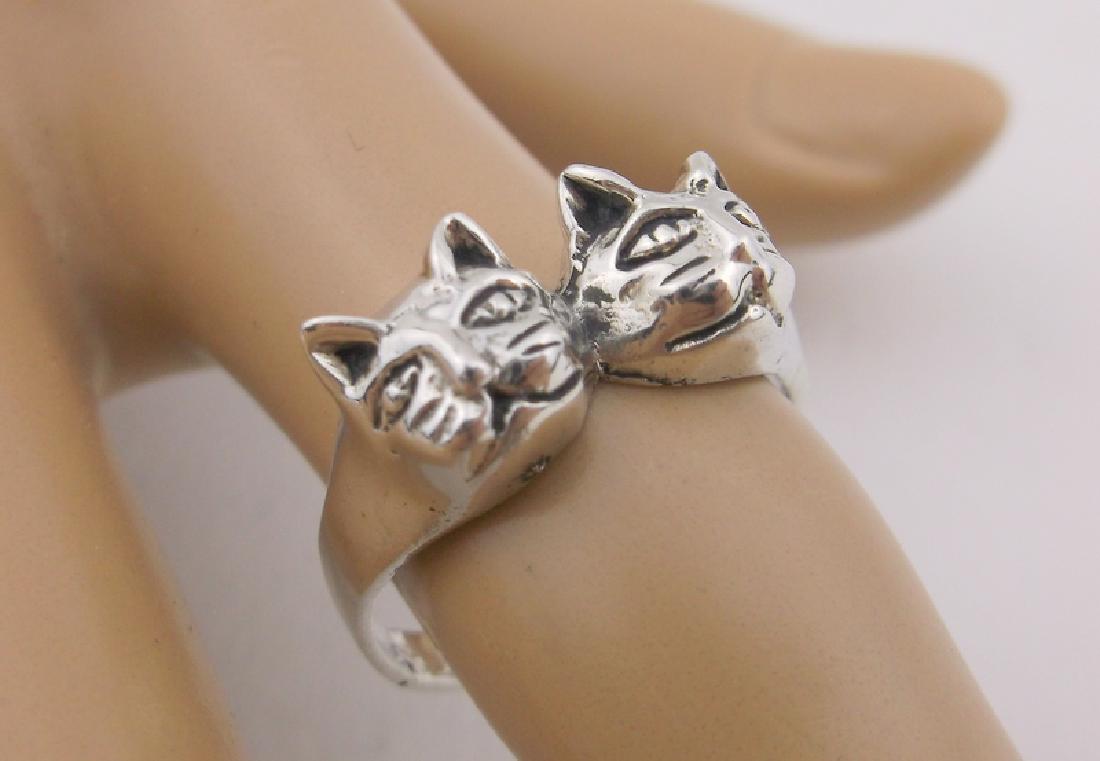 Stunning Vintage Sterling Silver Cat Ring 8 (1 of 1)