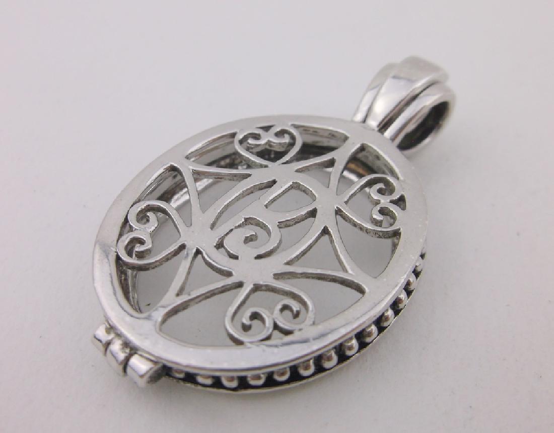 Stunning Heavy Sterling Silver Initial B Pendant Large (1 of 2)