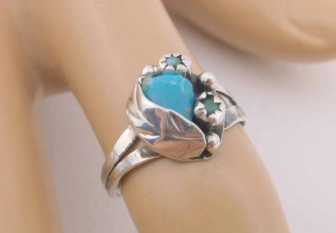 Gorgeous Vintage Navajo Sterling Turquoise Ring 6 (1 of 2)