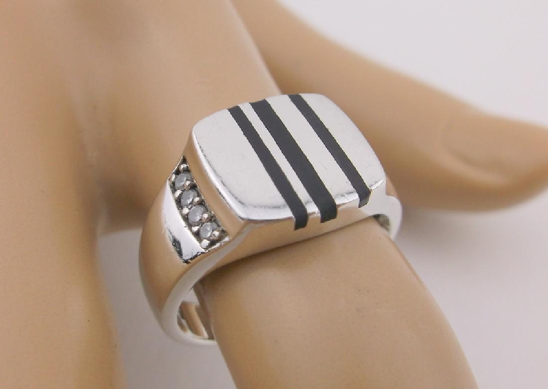 Stunning Sterling Silver Onyx Ring 8 Thick (1 of 2)