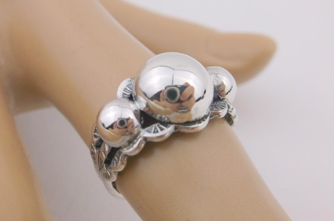 Antique 1940s Navajo Sterling Ball Ring 5.25: Guaranteed Solid 925 Sterling Silver, in Excellent Condition
