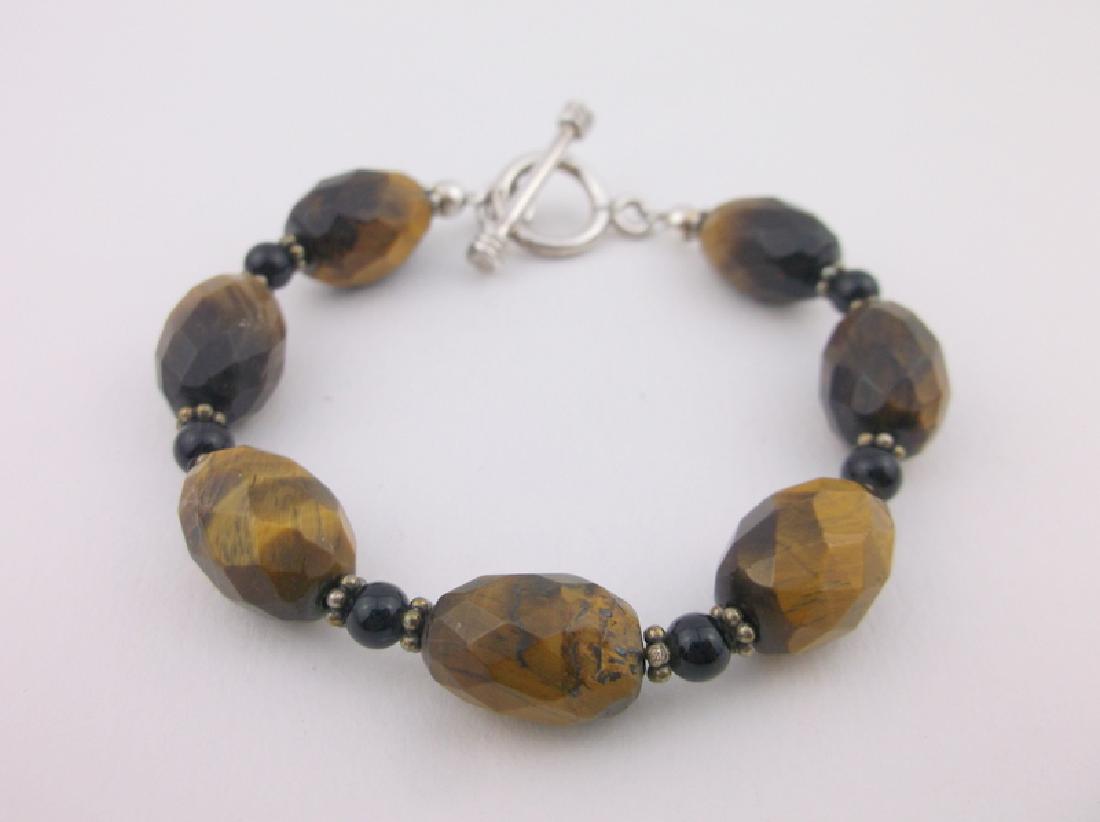 Gorgeous Sterling Silver Tigers Eye Bracelet: Guaranteed Solid 925 Sterling Silver, in Excellent Condition