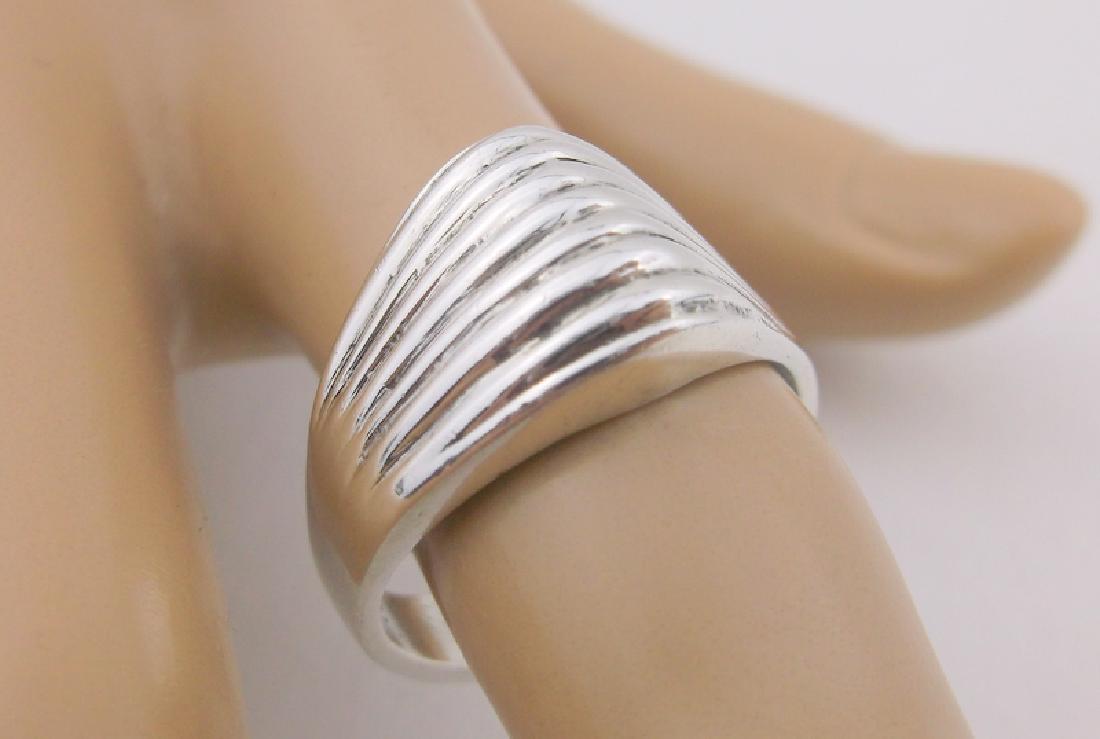 Stunning Heavy Thick Sterling Silver Ring 8.5 (1 of 2)