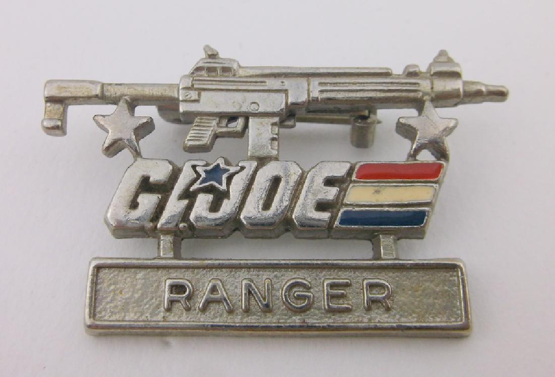 Rare 1982 Hasbro GI Joe Ranger Medal Brooch (1 of 2)