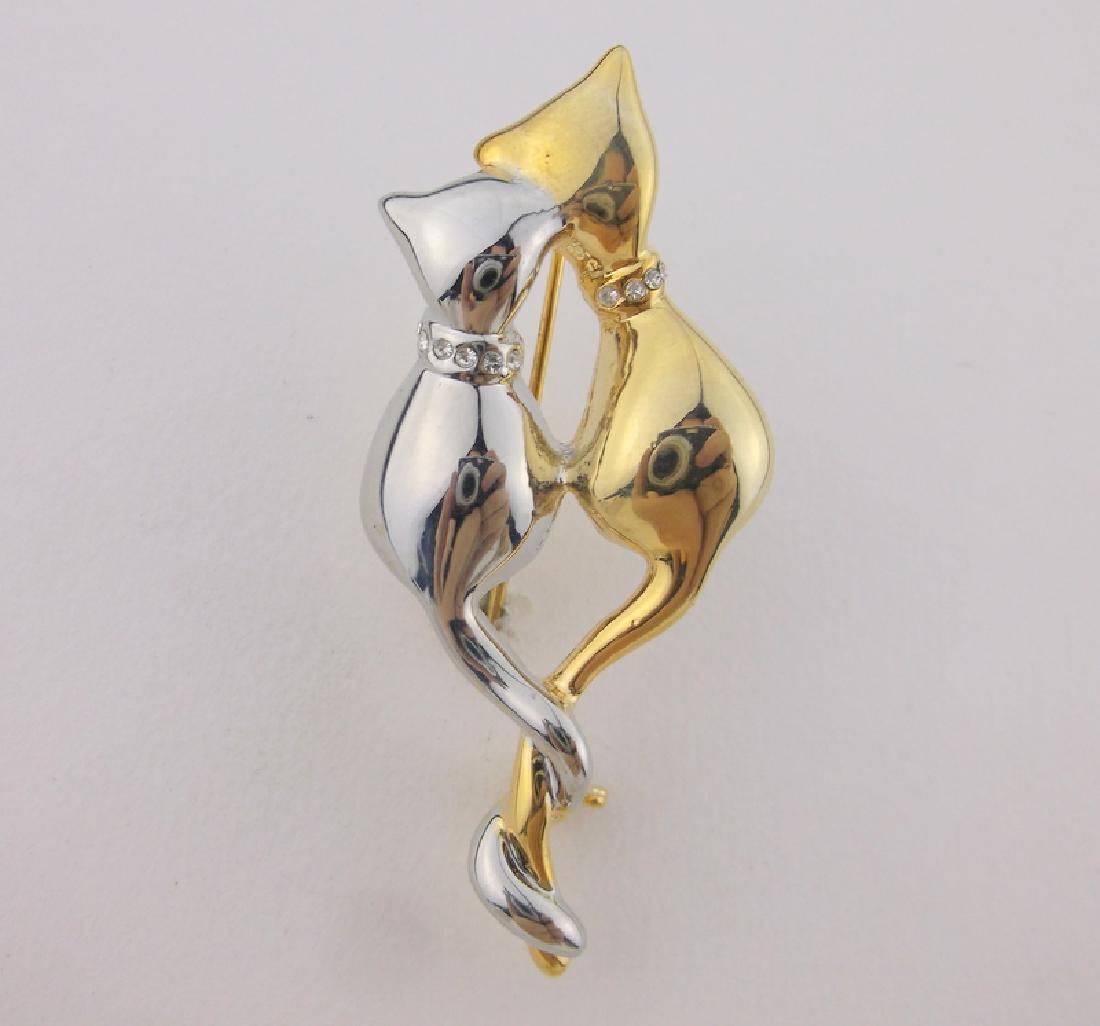 Stunning Rhinestone Kitty Cat Brooch (1 of 1)