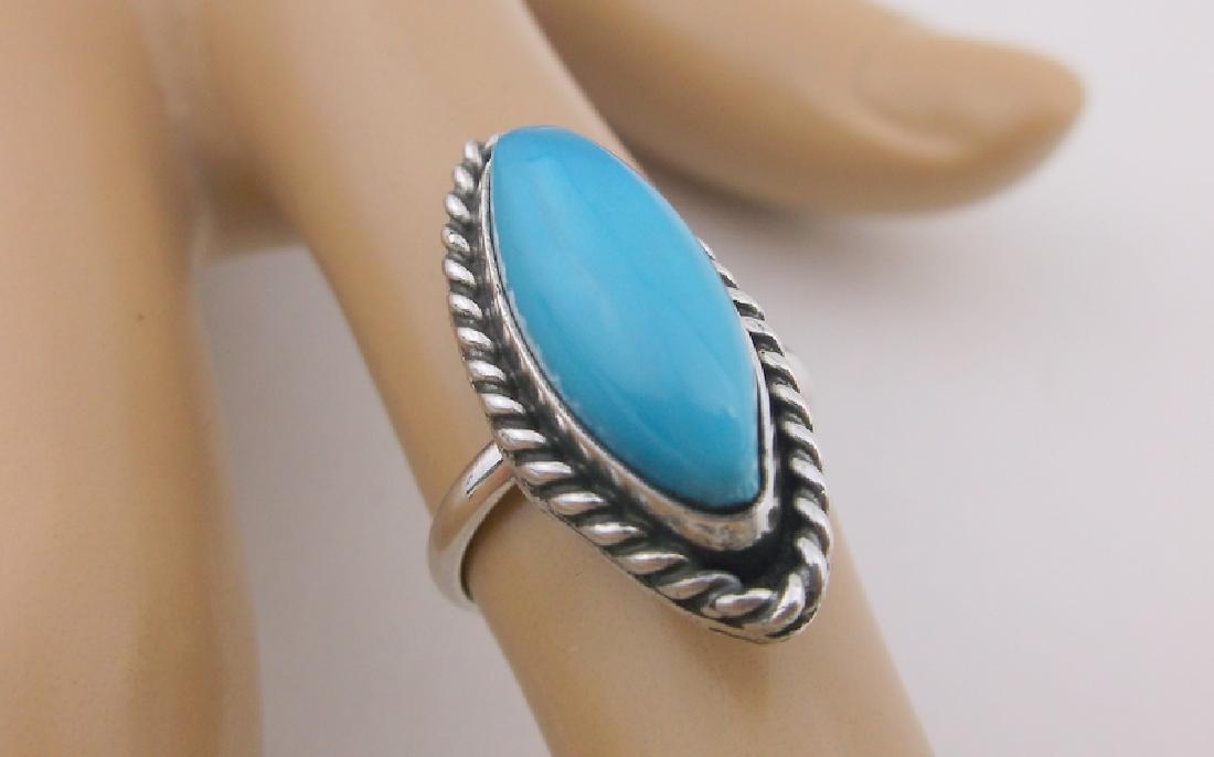 Vint Navajo Sterling Sleeping Beauty Turquoise Ring 5 (1 of 3)