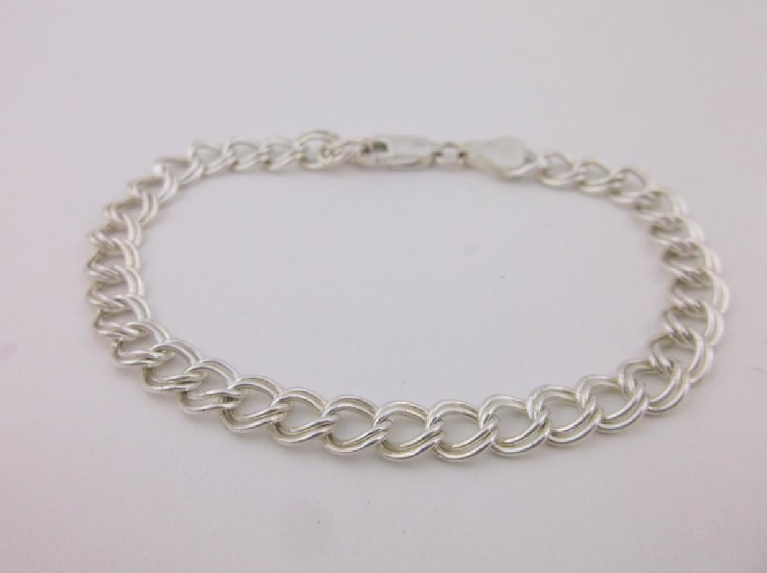 Stunning Sterling Silver Chain Bracelet: Guaranteed Solid 925 Sterling Silver, in Excellent Condition