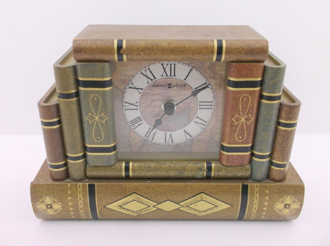 Beautiful Howard Miller Books Clock: works great, with drawer, beautiful condition