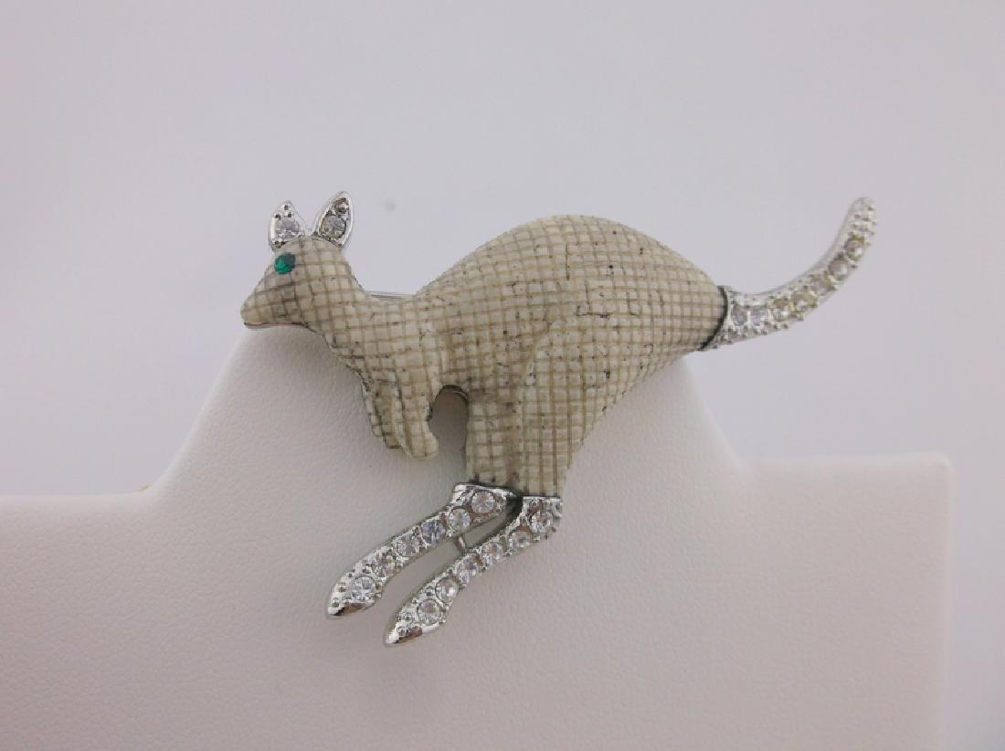 Stunning Rhinestone Kangaroo Brooch Large (1 of 1)