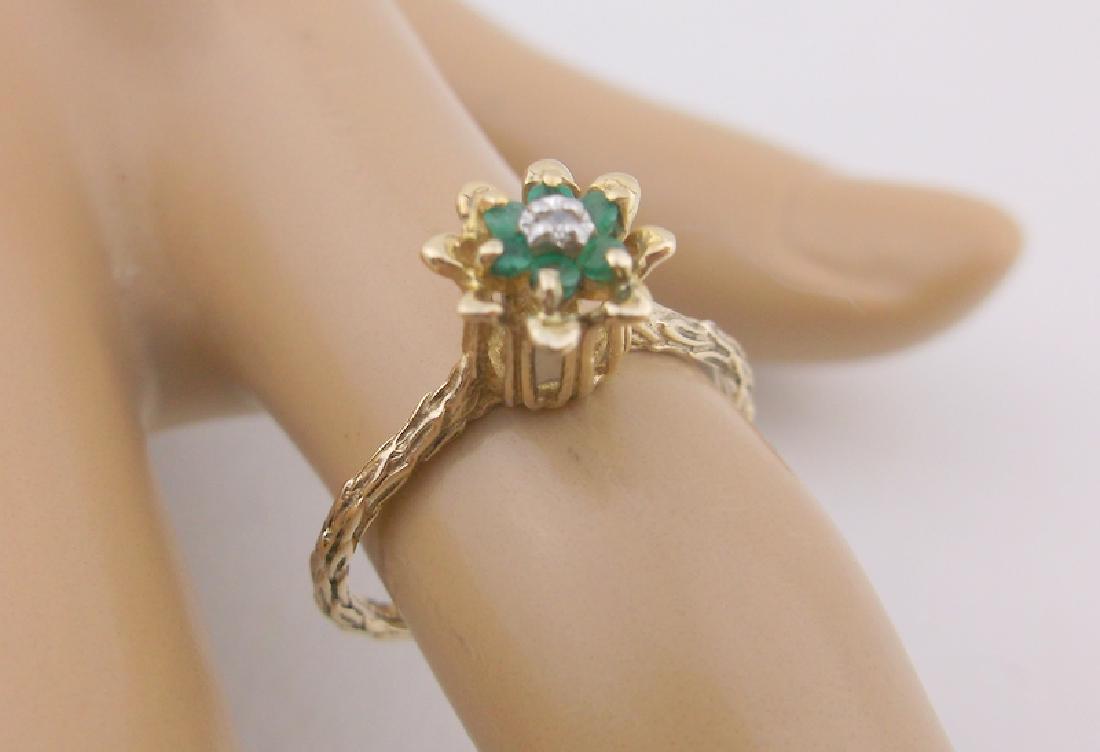 Stunning 14kt Gold Emerald Diamond Ring 7 (1 of 3)