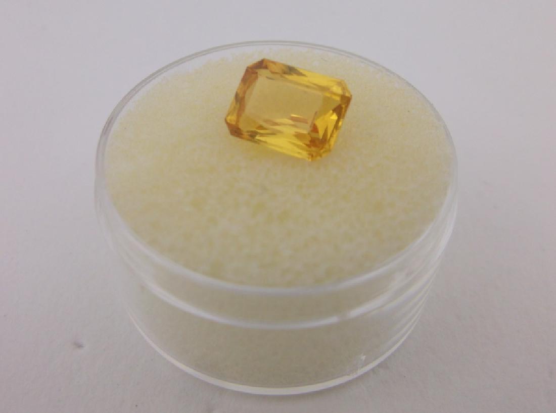 Stunning Genuine 1ct Yellow Sapphire Gemstone: excellent condition