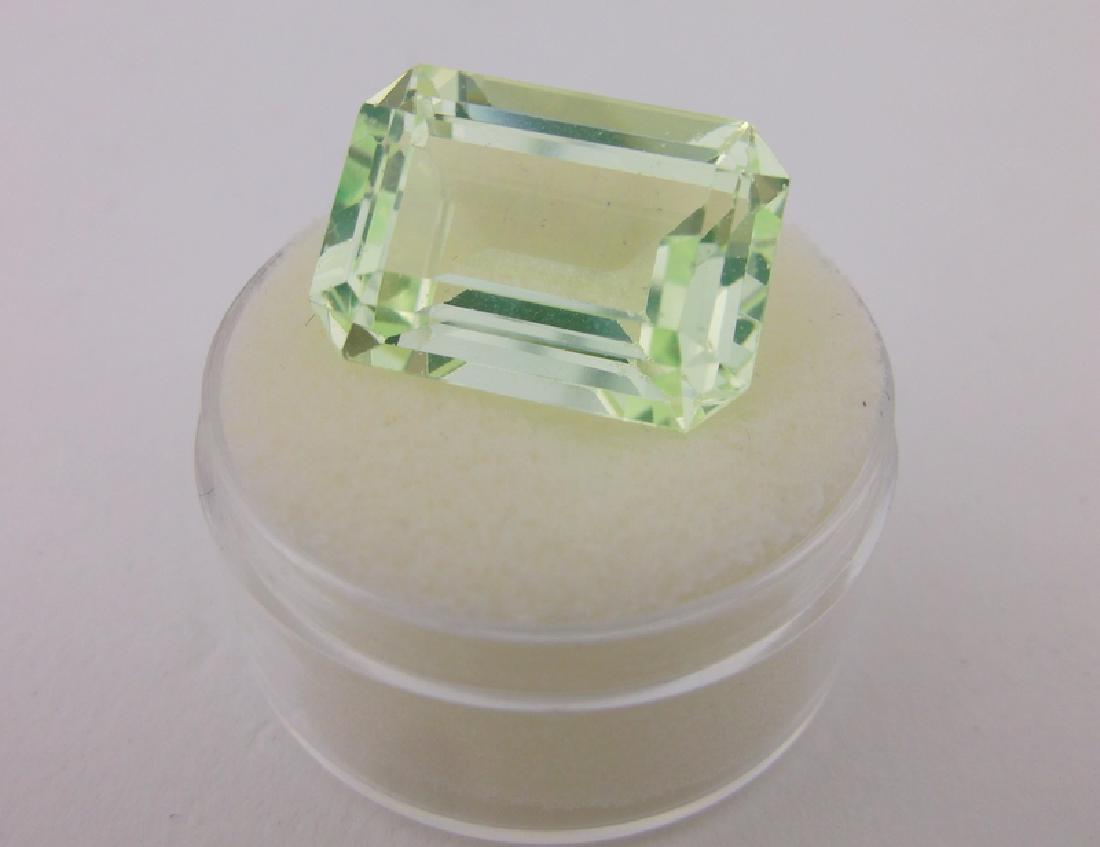 Stunning 18.5ct Genuine Peridot Solitaire Gemstone: 100 percent genuine gemstones in excellent condition