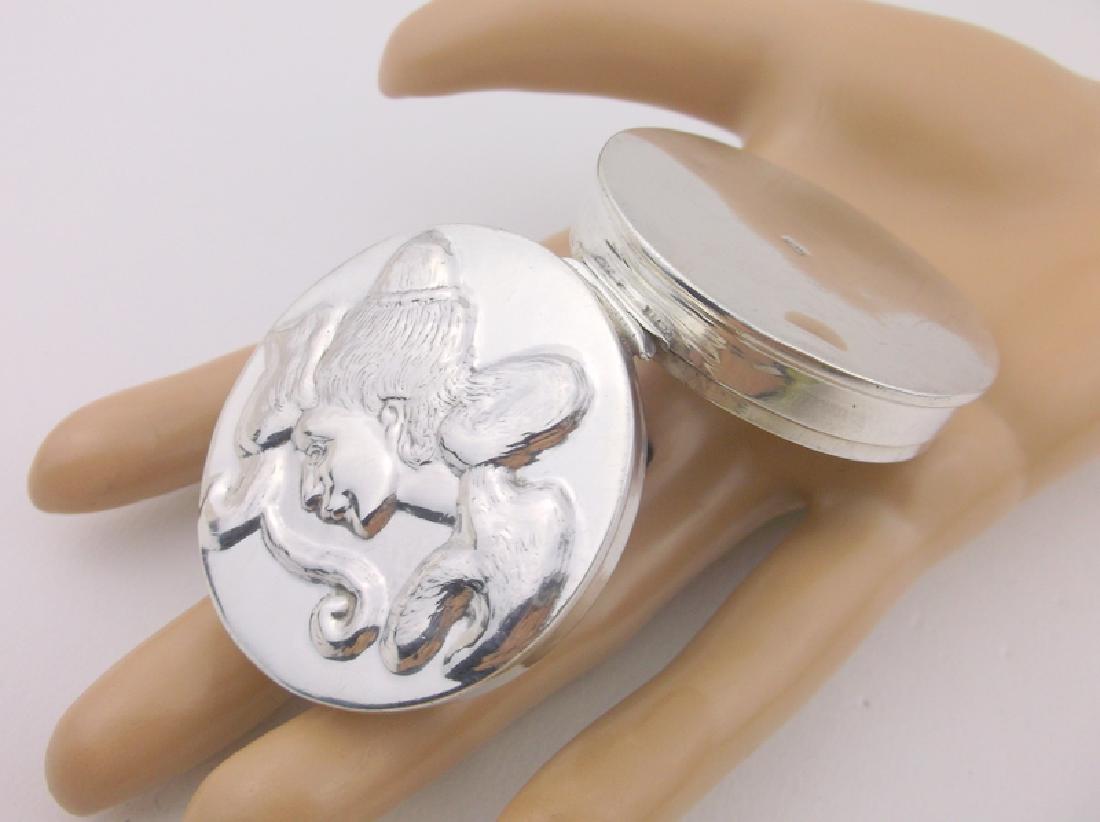 Stunning Heavy Sterling Silver Portrait Box (1 of 4)