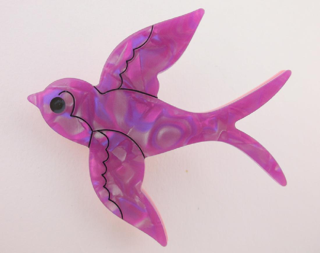 Incredible Large 3D Lucite Sparrow Brooch Stunning (1 of 2)