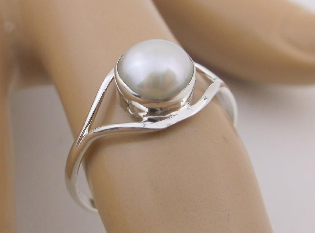 New Sterling Silver Pearl Ring 8 (1 of 1)