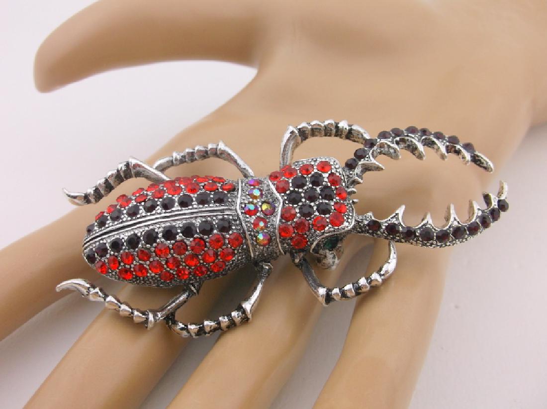 Stunning Large Rhinestone Beetle Brooch Insect (1 of 1)