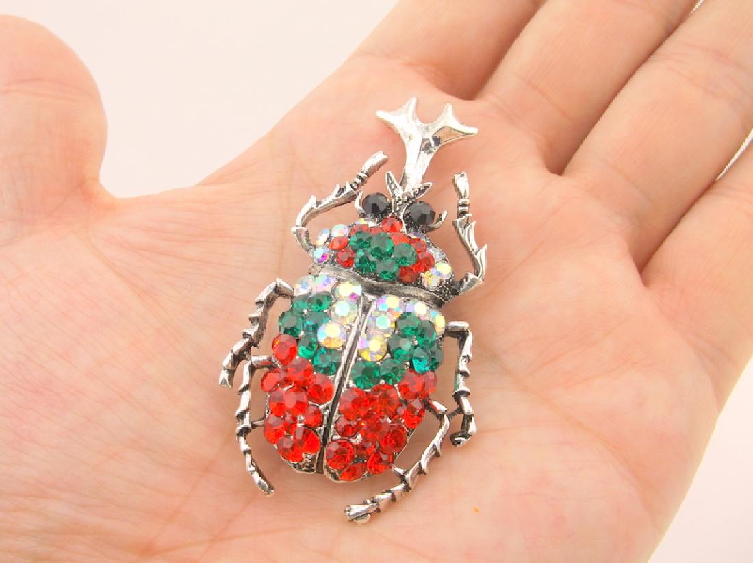 Stunning Large Rhinestone Beetle Brooch Insect (1 of 1)