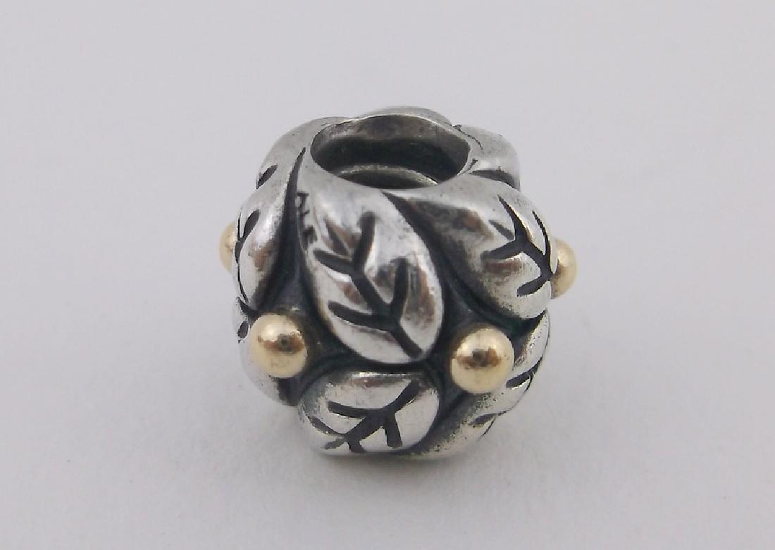 Authentic Pandora Sterling Silver Charm Christmas (1 of 2)