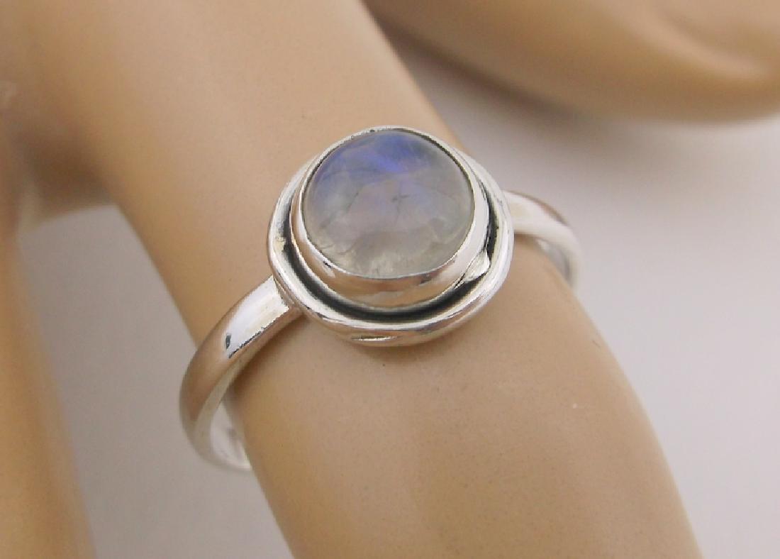 New Sterling Silver Moonstone Ring 7: Guaranteed Solid 925 Sterling Silver, in Excellent Condition