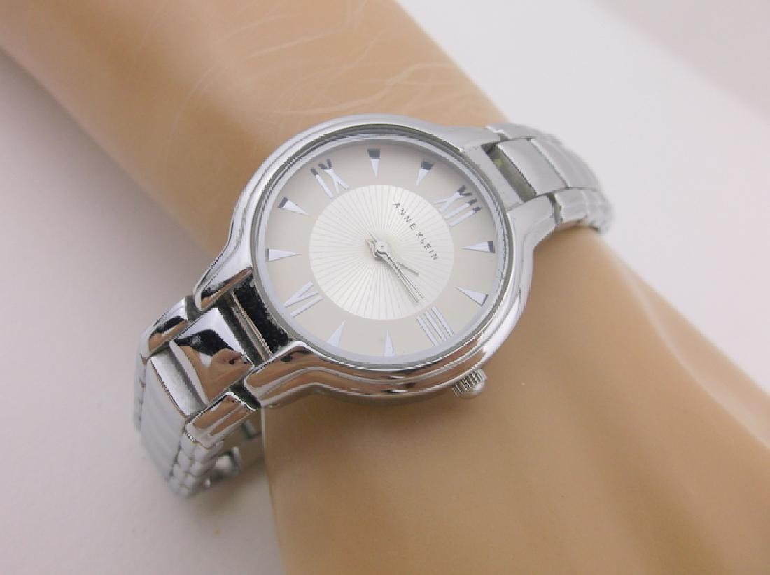 Gorgeous Anne Klein Wristwatch Works Great: excellent condition