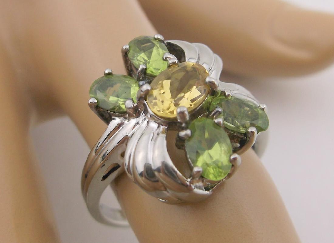 Stunning Sterling Silver Peridot Citrine Ring 10 (1 of 2)