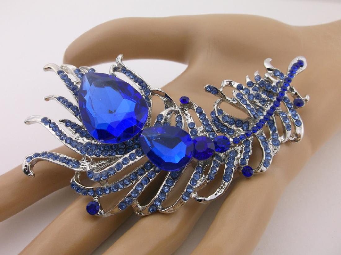 Stunning Rhinestone Peacock Feather Brooch (1 of 1)