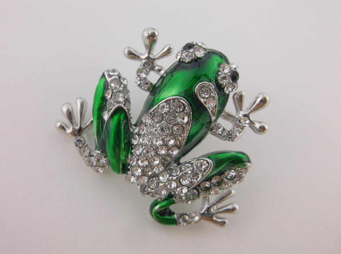 Stunning Enameled Rhinestone Frog Brooch (1 of 1)