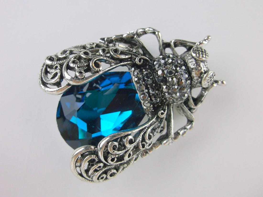 Stunning large Rhinestone Bee Insect Brooch (1 of 1)