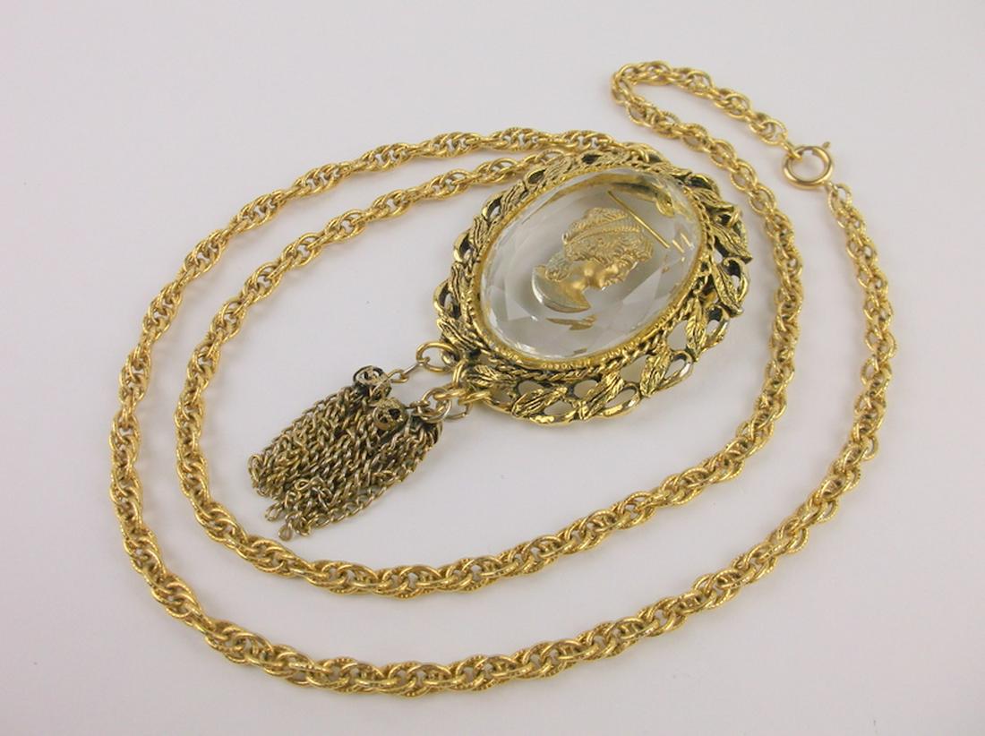 Gorgeous Large Antique Cameo Brooch Necklace 28" (1 of 5)