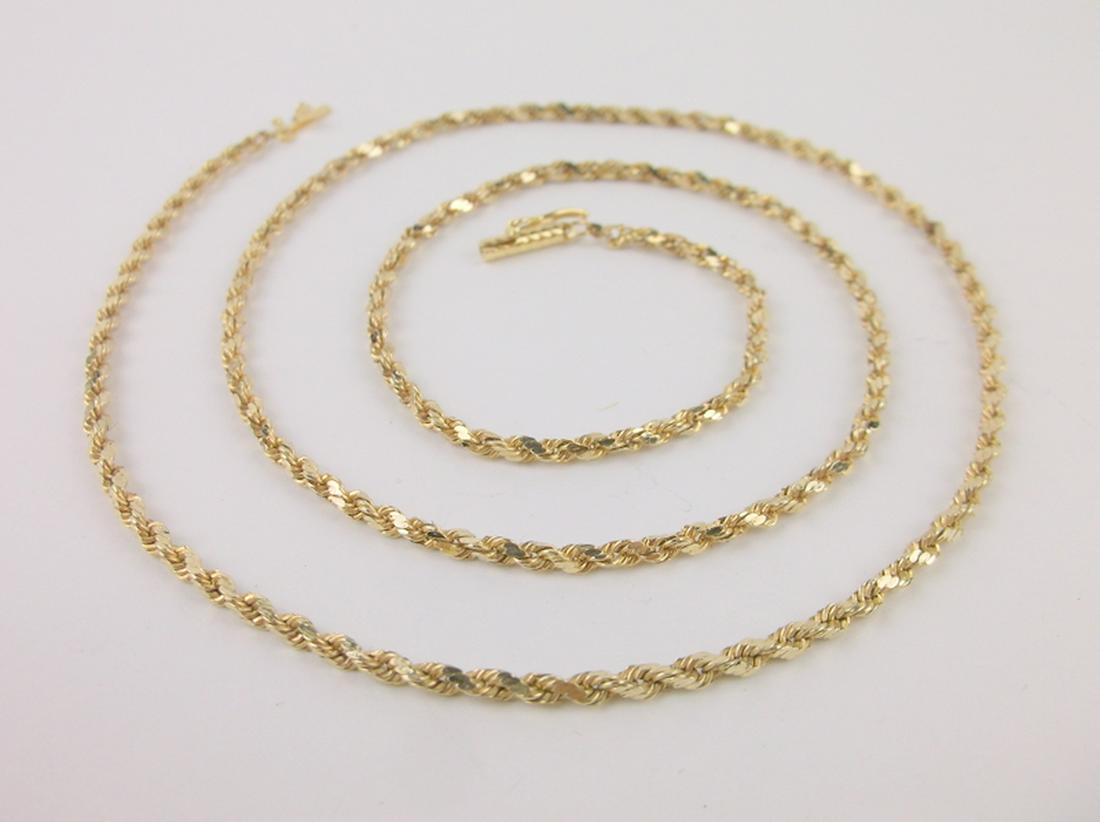Stunning 14kt Gold Rope Chain Necklace 22.5 Inch (1 of 2)
