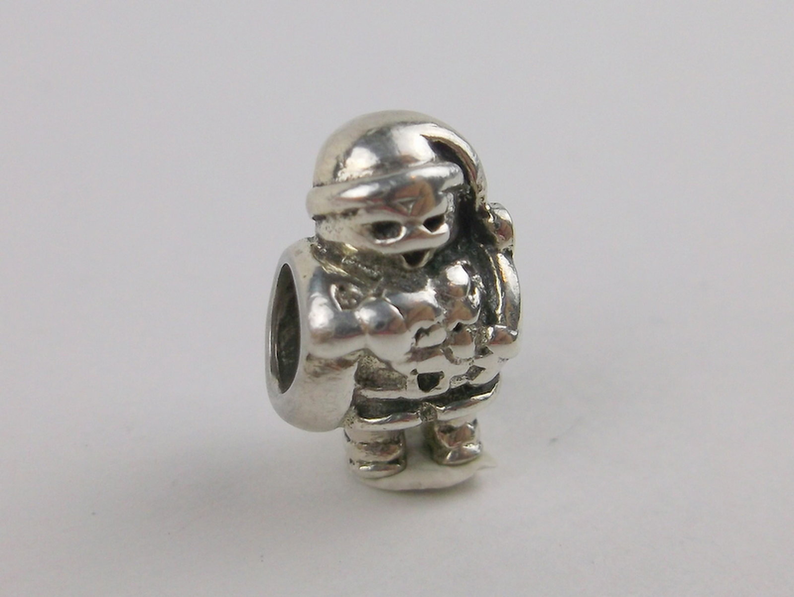 Stunning Sterling Silver Santa Claus Charm Bead: Guaranteed Solid 925 Sterling Silver, in Excellent Condition