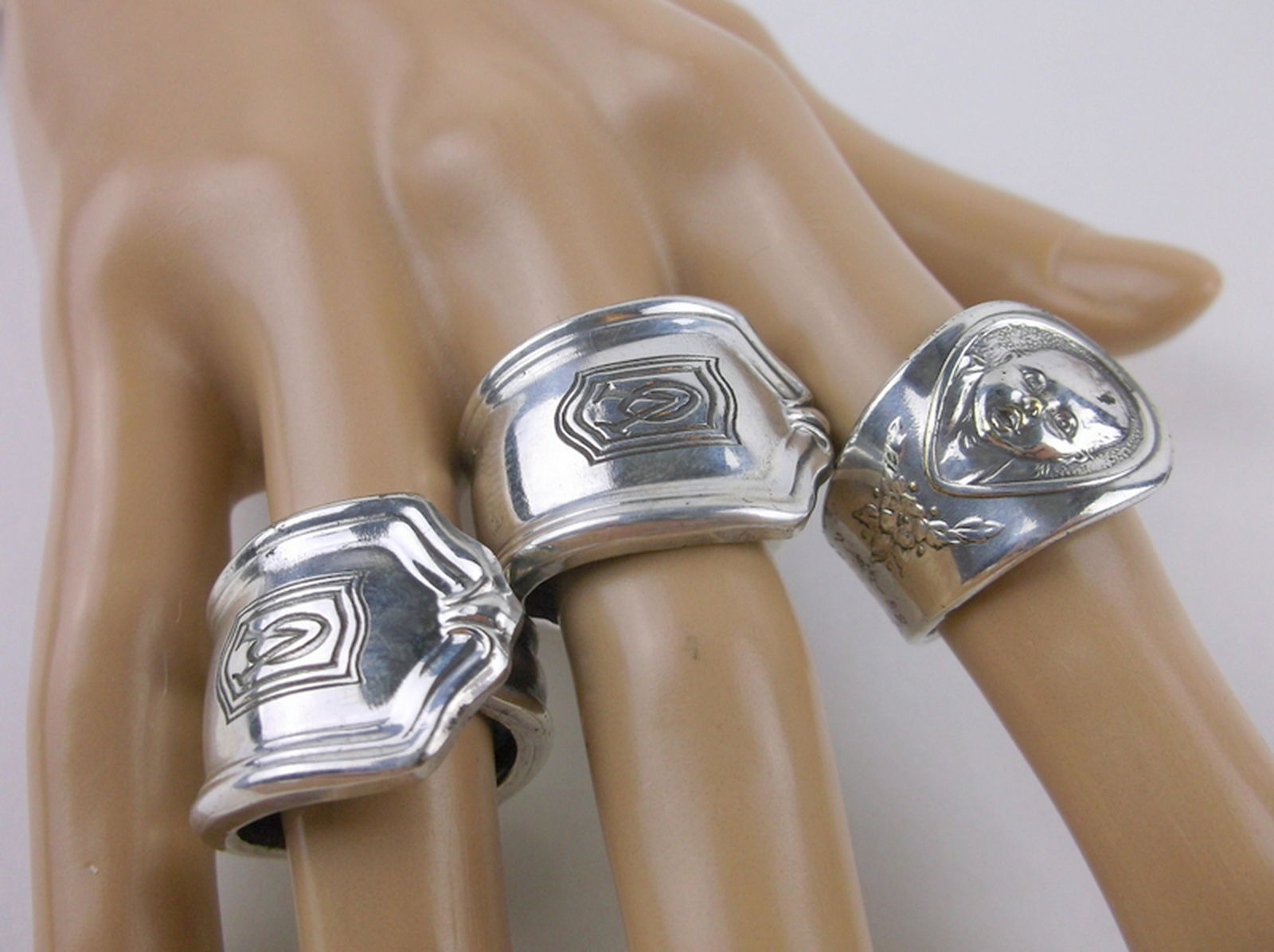 3 Antique Spoon Rings Silverplate (1 of 2)