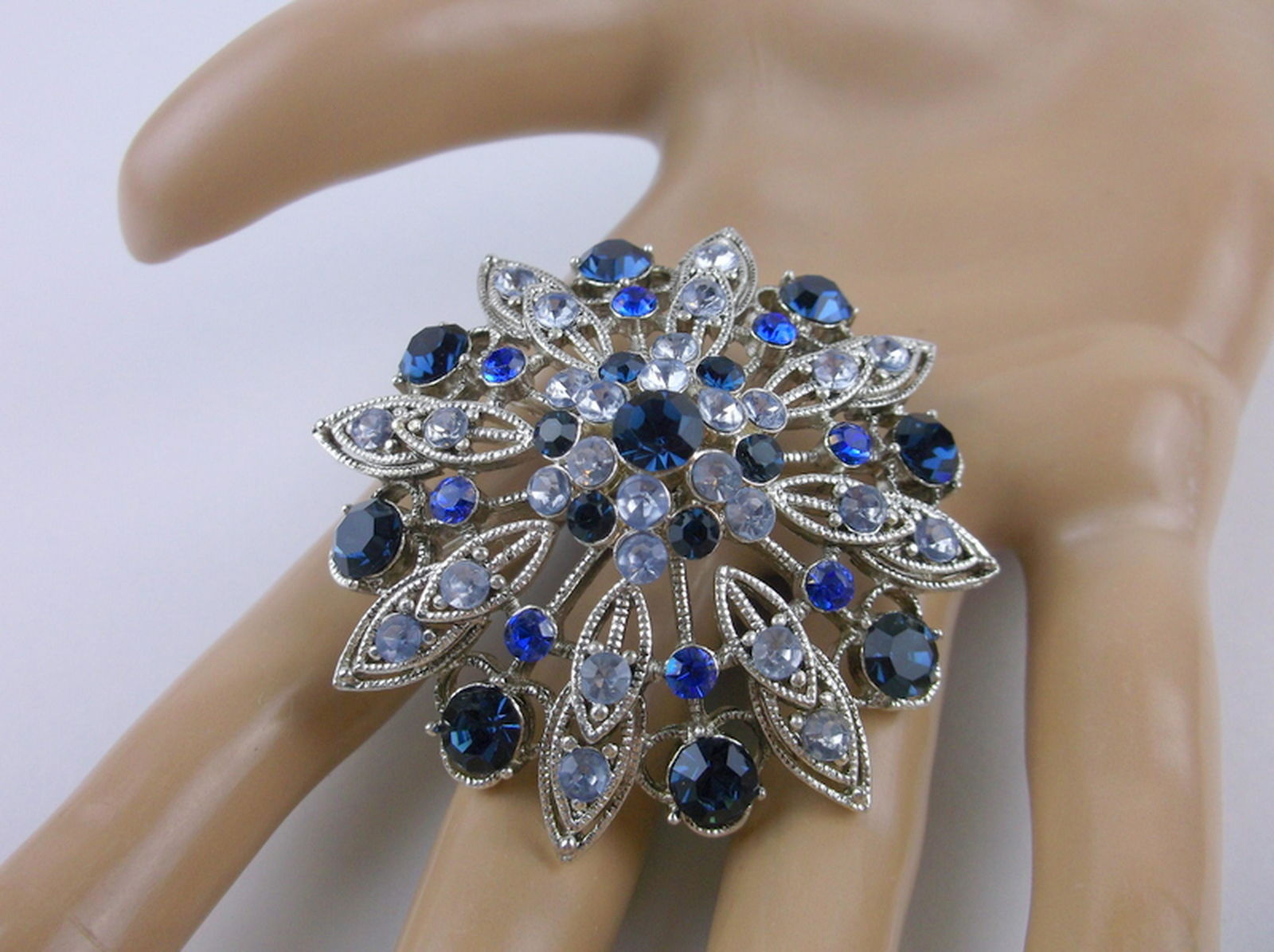 Stunning Large Rhinestone Brooch (1 of 1)