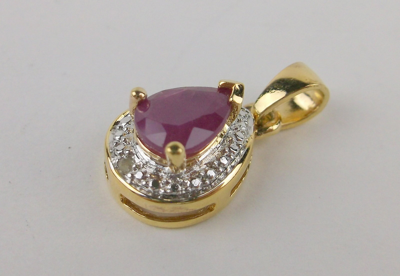 Stunn Gold Over Sterling 1.5ct Ruby Diamond Pendant (1 of 2)