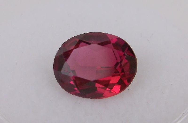Incredible 3ct Genuine Ruby Solitaire Gemstone (1 of 3)