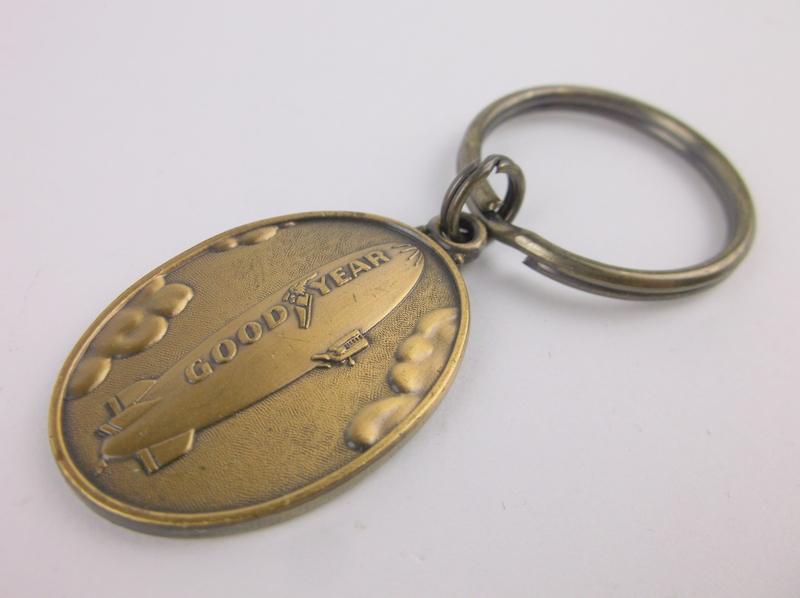 Gorgeous Vintage Good Year Tire Keychain: excellent condition