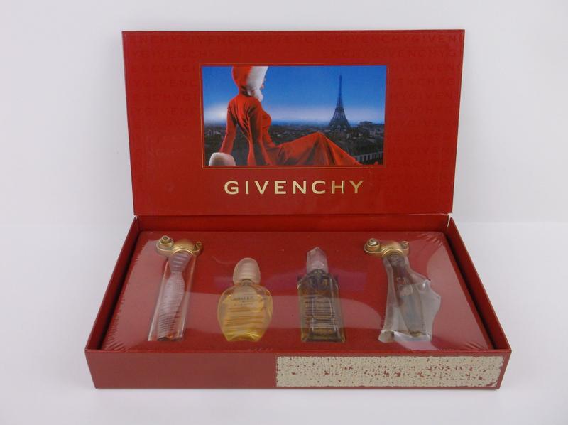 Givenchy Perfume Set of 4 (1 of 4)