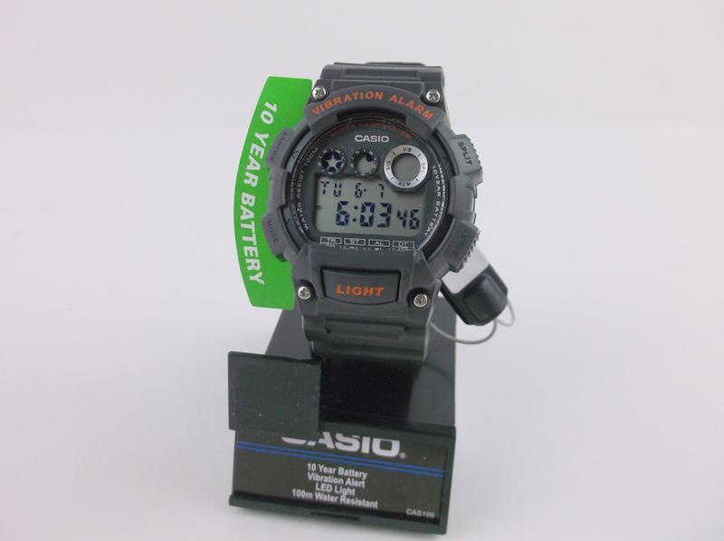 New Casio Super Illuminator Wristwatch (1 of 2)