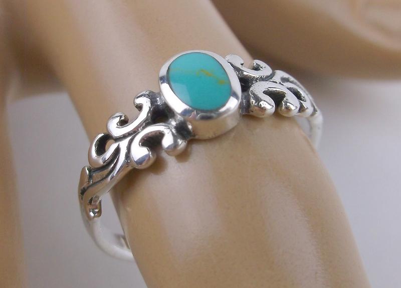 New Sterling Silver Turquoise Ring 8 (1 of 1)