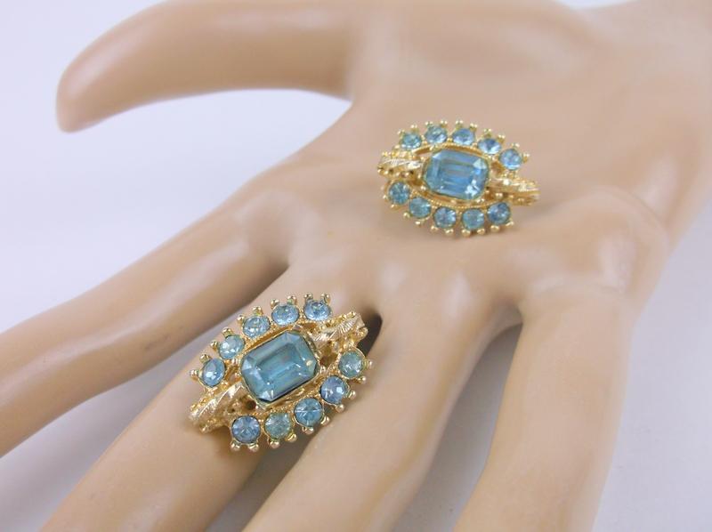 Stunning Antique Rhinestone Earrings (1 of 2)