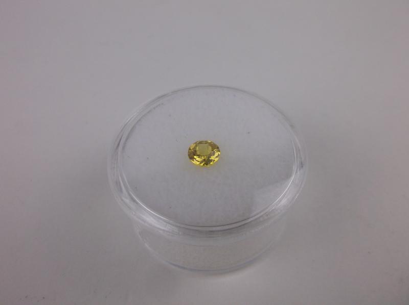 Incredible .5ct Genuine Yellow Sapphire Solitaire: 100 percent genuine gemstones in excellent condition