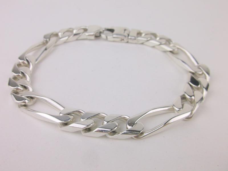 Gorgeous Super Heavy Sterling Silver Chain Bracelet: Guaranteed Solid 925 Sterling Silver, in Excellent Condition