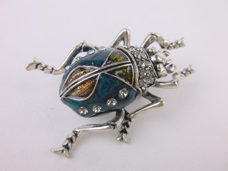 Stunning Enameled Rhinestone Beetle Insect Brooch: Like New