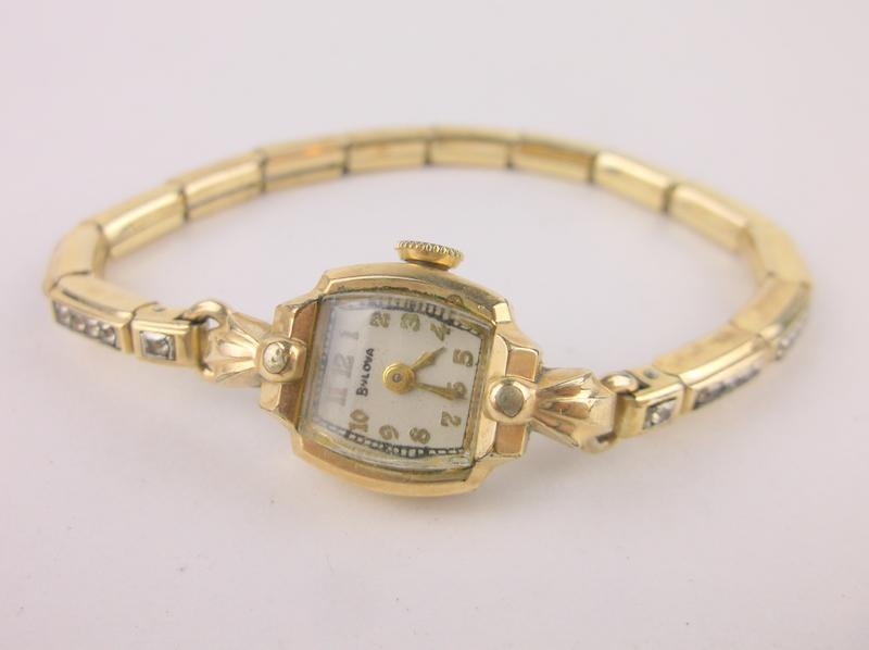 Gorgeous Antique Bulova Womens 12kt GF Wristwatch Works: Winds and works great